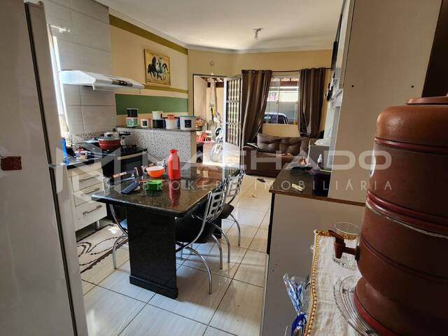 Casa para Venda em São Carlos - 2