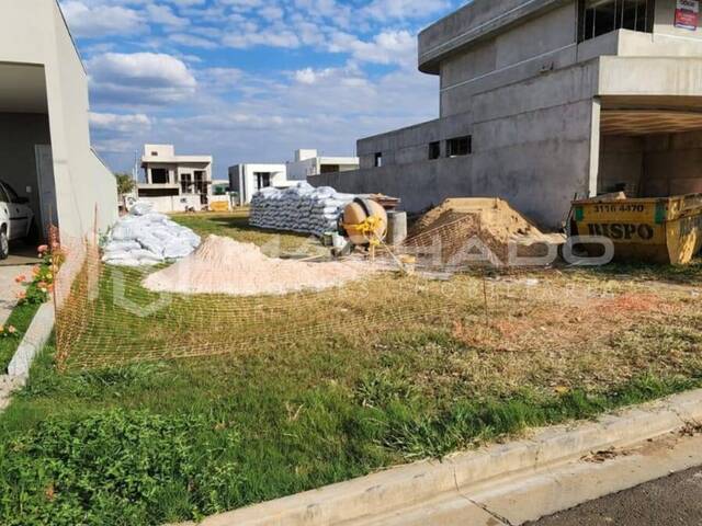 Terreno para Venda em São Carlos - 4