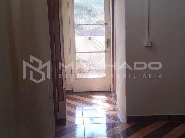#183 - Casa para Venda em São Carlos - SP - 2