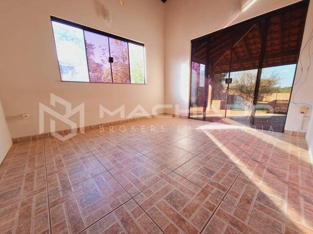 Casa para Venda em São Carlos - 4