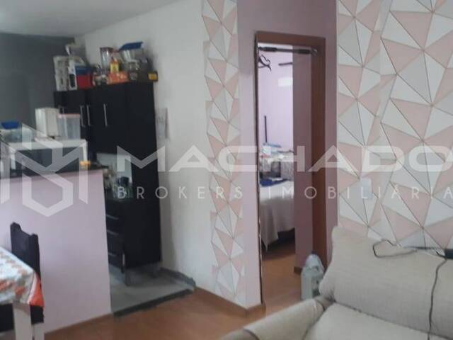 Apartamento para Venda em São Carlos - 2