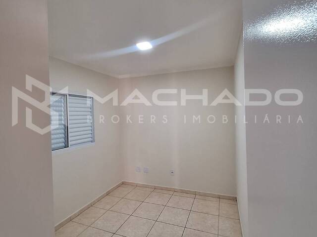 #227 - Casa para Venda em São Carlos - SP - 2