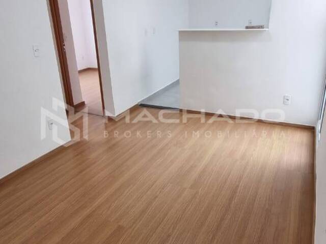 Apartamento para Venda em São Carlos - 5