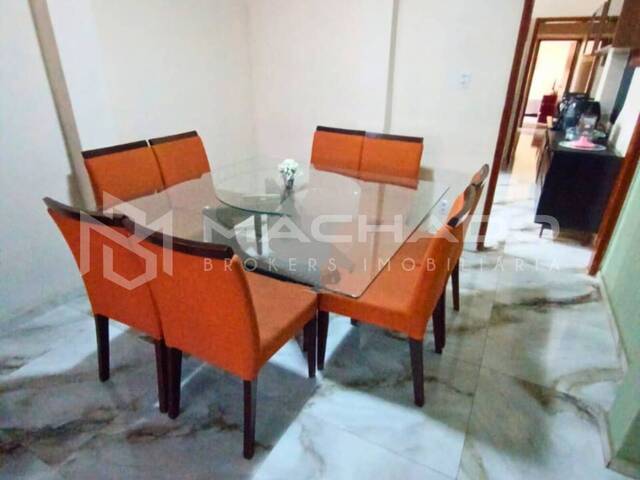 #242 - Casa para Venda em São Carlos - SP - 2