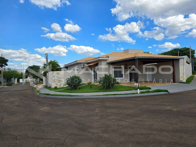#244 - Casa para Venda em São Carlos - SP - 1