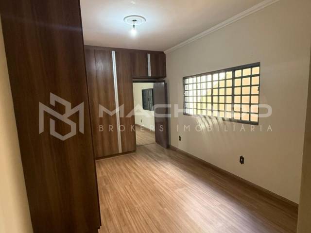 Casa para Venda em São Carlos - 3