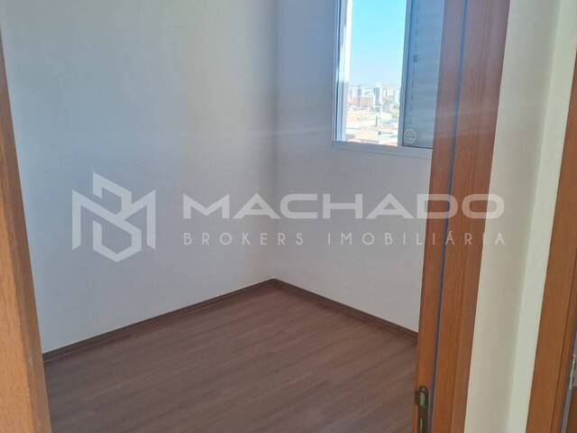 Apartamento para Venda em São Carlos - 3