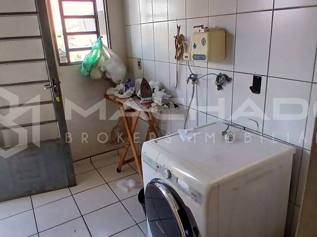 Casa para Venda em São Carlos - 3