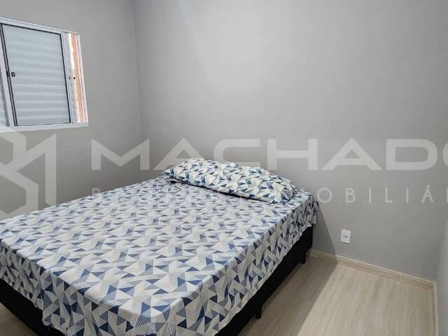 Apartamento para Venda em São Carlos - 4