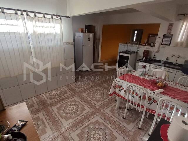 Casa para Venda em São Carlos - 4