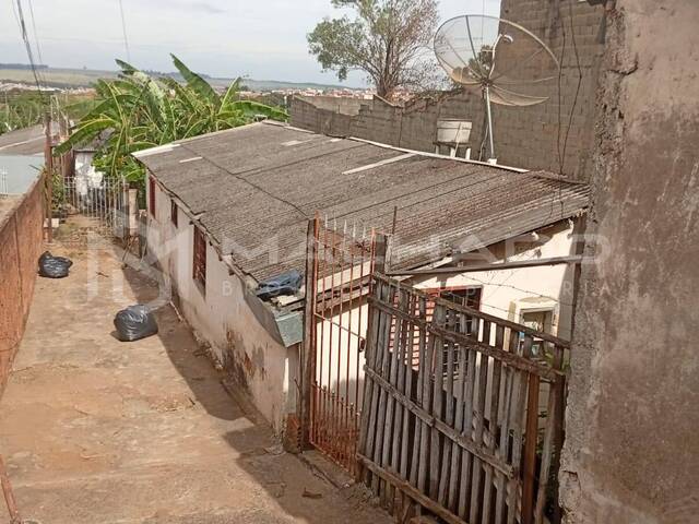 Área para Venda em São Carlos - 2