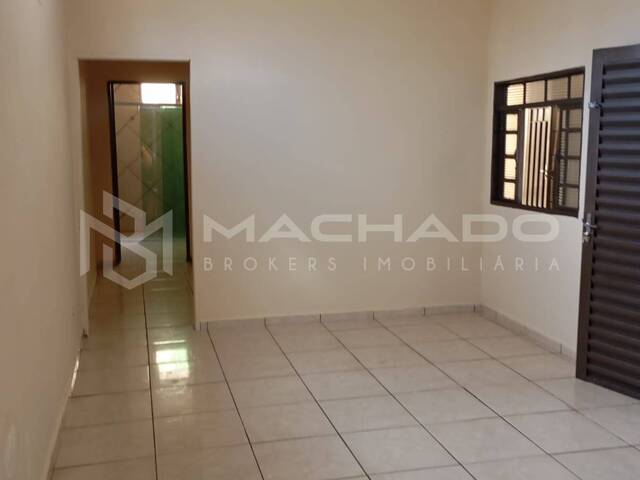 Casa para Venda em São Carlos - 3