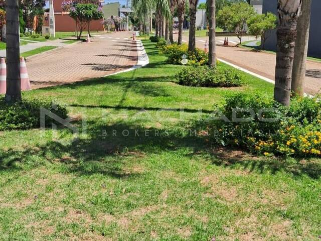Venda em Parque Sisi - São Carlos