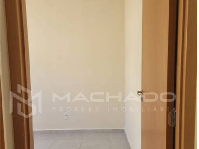 Apartamento para Venda em São Carlos - 4