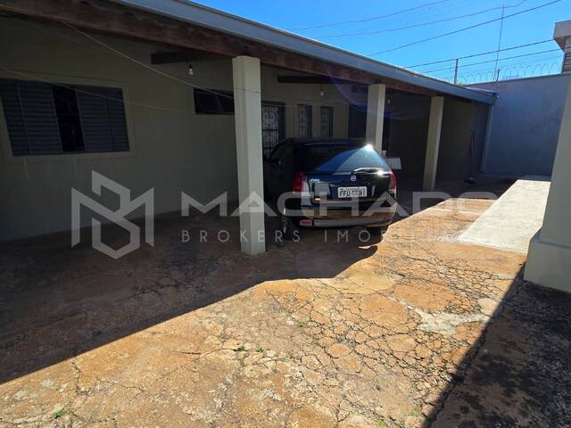 Casa para Venda em São Carlos - 3