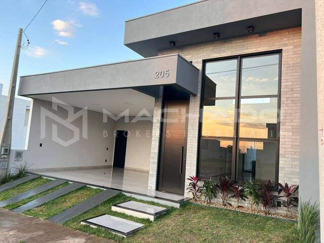 #397 - Casa para Venda em São Carlos - SP